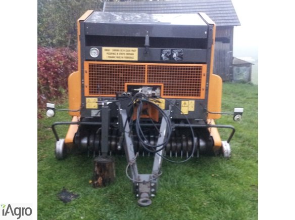 Sprzedam prasę zwijającą Warfama Z-543