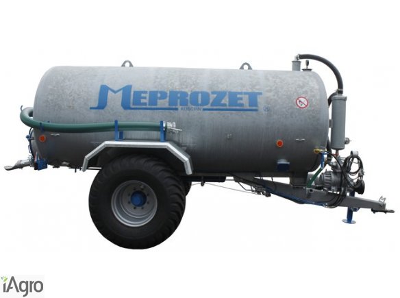 Wóz asenizacyjny  o pojemności 8000l