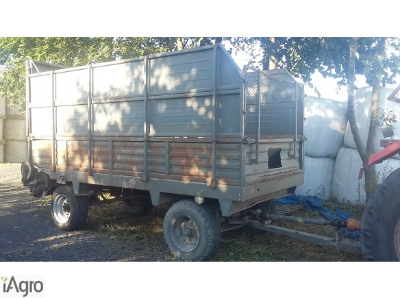 Sprzedam rozrzutnik dwuosiowy z nadstawkami do kukurydzy