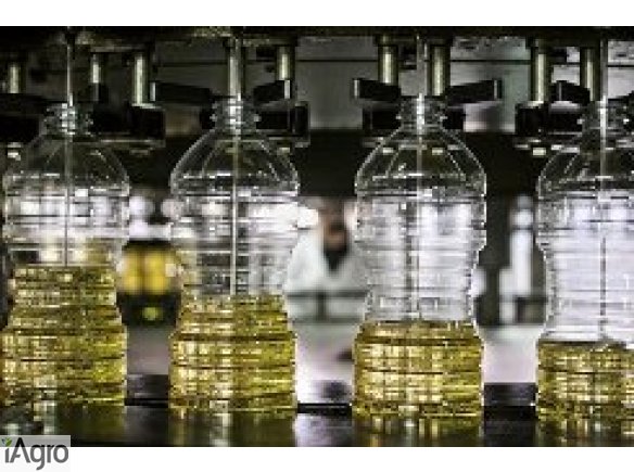  Ukraina.Produkujemy olej slonecznikowy 1-3-5L PET pod marka,etykieta zleceniodawcy.2000 ton miesiecznie.Spozywczy doskonalej jakosci rafinowany,nierafinowany.Opakowanie butelki plastikowe roznej pojemnosci,cena 5 litrow ~4,6$.Duze ilosci luzem flexitanki