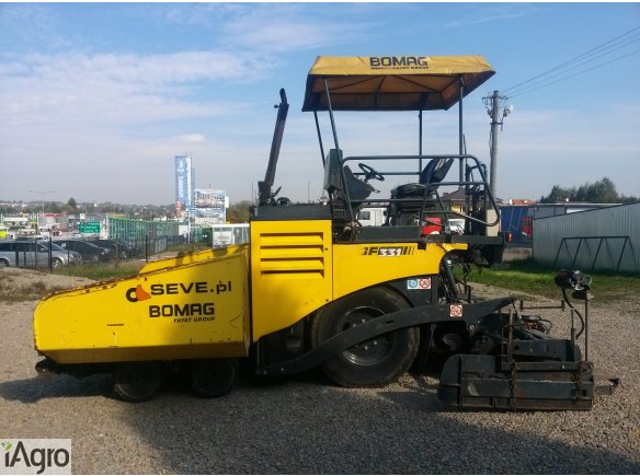  Rozściełacz układarka do asfaltu Bomag BF331 2008r 