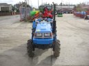 Mini traktorek Iseki Landhope 170 F 4x4 17 KM - zdjęcie 3