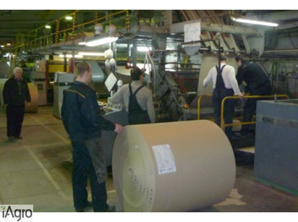  Ukraina.Podklady na palety,wytlaczanki,papier,opakowania,karton w rolach,pudelka.Tanio Wiodacy producent papieru,systemow opakowaniowych oferuje na rynek Polski,UE.Papier pakowy,karton w rolach,tekture lita,falista.Kartony 2,3 warstwowe K1m,K2m, K3m w gr