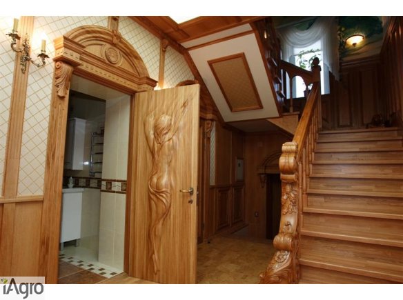  Ukraina. Europalety, sklejki, materialy drewnopochodne od producenta.Plyty MDF, HDF, OSB. Przedsiebiorstwo Produkcyjno Handlowe, hurtownia materialow kompozytowych, drewnopochodnych. Producent palet, sklejek, formatek, plyt stolarskich i oklejn szuka par