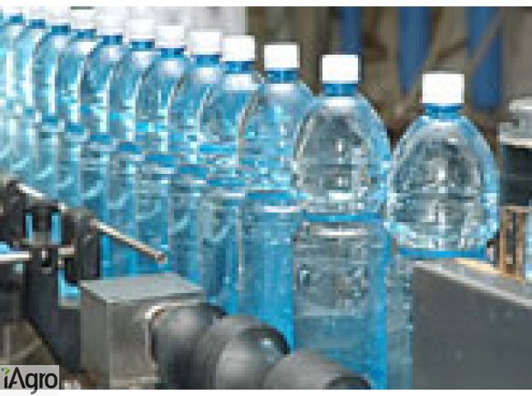  Ukraina. Naturalna woda mineralna gazowana. Cena 0,5 zl/2L PET. Producent napojow szuka partnerow handlowych. Wspolpraca, napoje energetyczne, slabo alkoholowe, woda mineralna. Kijow. Czolowy producent napojow energetycznych, slabo alkoholowych szuka par